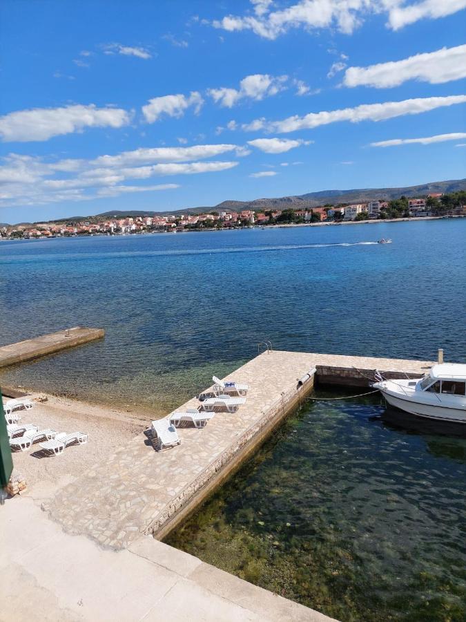 Riva 2 Apartment Krapanj Exterior foto